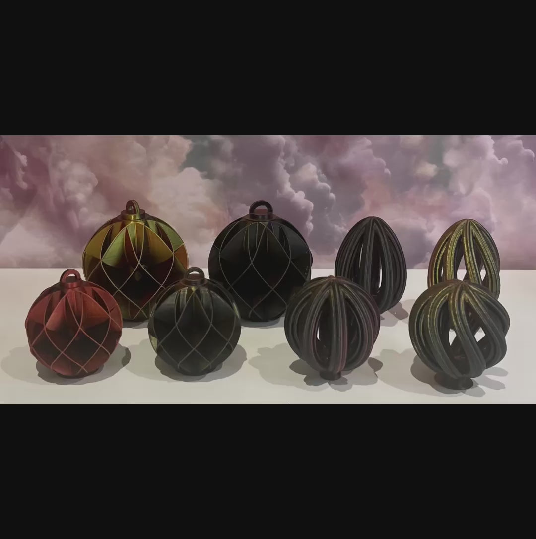 3D Printed Christmas baubles